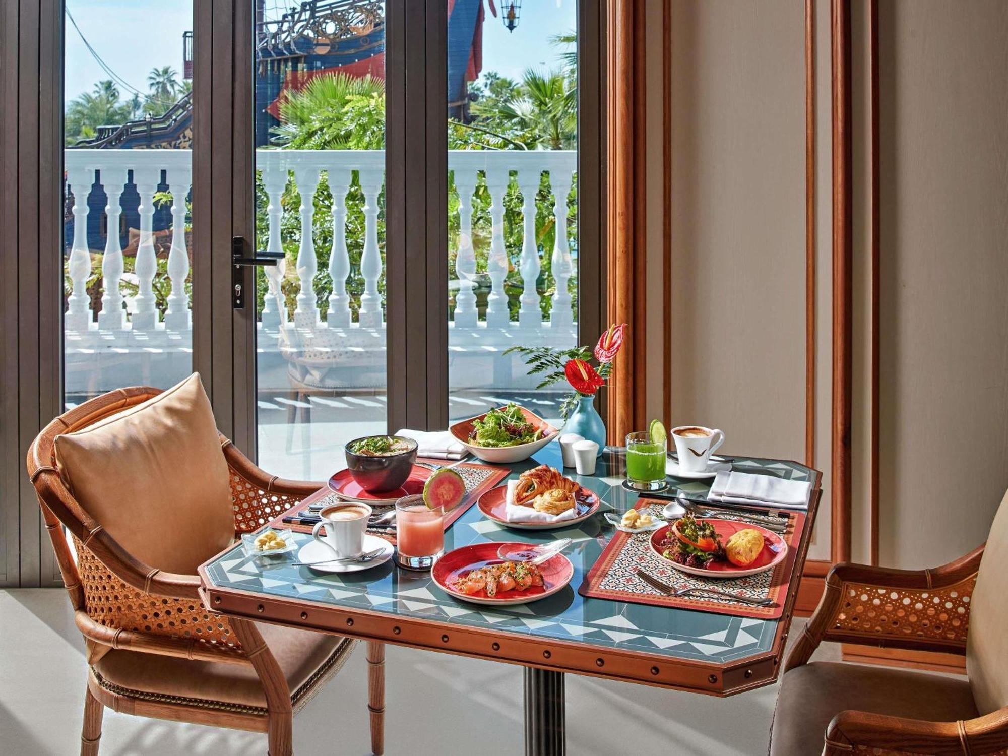 Moevenpick Resort Phan Thiết Esterno foto